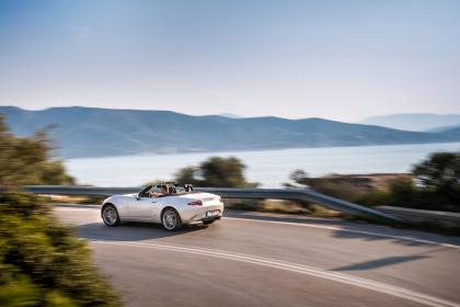 Mazda MX-5 2.0 Skyactiv G 184Ps